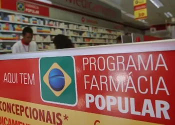 Farmácia Popular distribuiu R$ 7,4 bi a falecidos de 2015 a 2020