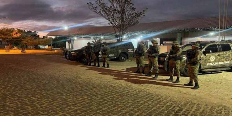 Policiais militares ampliam operações na Bahia e em todo o Brasil