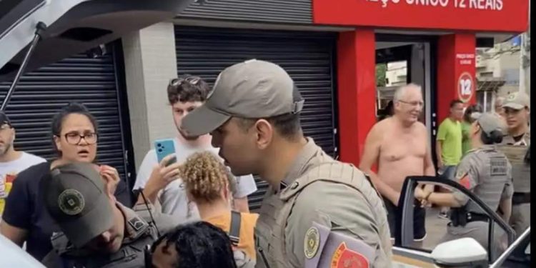 Motoboy negro agredido com faca é indiciado por agressão