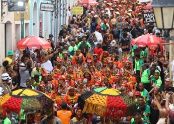 Carnaval do Pelourinho 2024 é aberto oficialmente por Jerônimo Rodrigues e Geraldo Júnior
