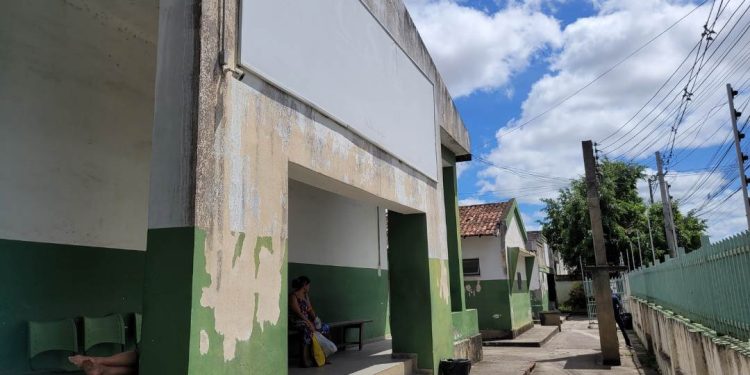 Feira de Santana registra 166 casos de dengue e especialista reforça importância da hidratação