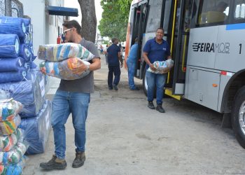 Empresa de transporte público São João faz doação de donativos a SEDESO