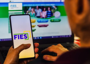 Desenrola Fies: negociação beneficia financiamento de novos alunos