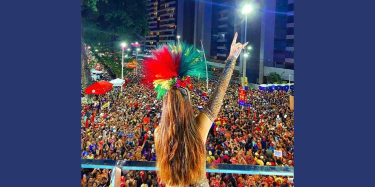 Depois da explosão de tubo de gás carbônico em trio, Ivete chora e diz que esse pode ser seu último Carnaval