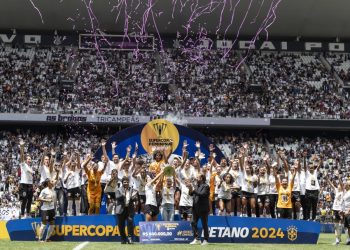 Corinthians derrota Cruzeiro e conquista tri da Supercopa feminina
