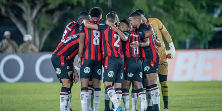 Vitória visita o Jacobina para se manter no G-4 do Campeonato Baiano