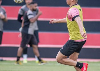 Vitória visita a Juazeirense nesta quarta pelo Nordestão