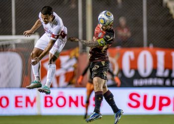 Vitória empata com o Náutico pela Copa do Nordeste