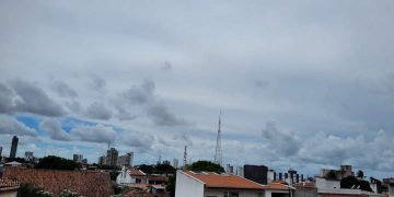 Fim de semana ainda será de chuva na Bahia
