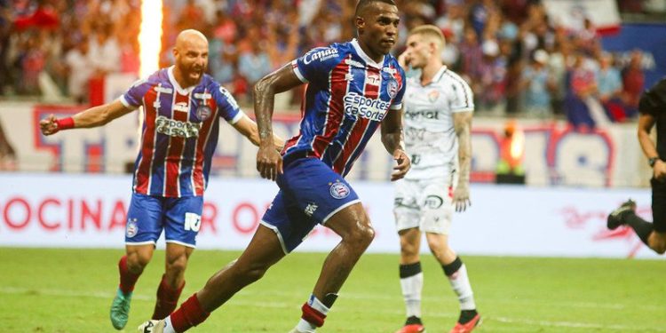 Bahia vence o Vitória de virada e garante classificação para próxima fase do Nordestão