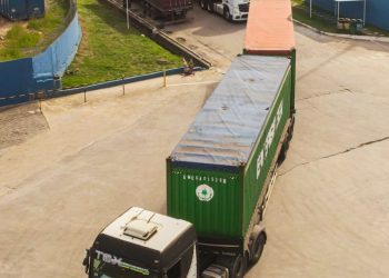 Contêineres com equipamentos da China chegam para sondagem da Ponte Salvador-Itaparica