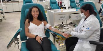 Hemoba incentiva as mulheres a doarem sangue