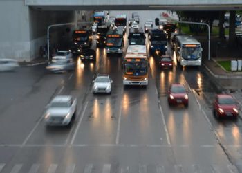 Trânsito: condutores das categorias C, D e E têm até 31 de março para fazer exame toxicológico