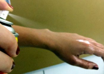 Prevenção contra a dengue: saiba como funciona e como usar repelentes