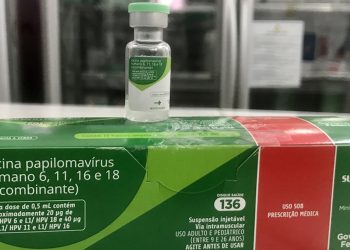 Prefeitura de Feira reforça importância da vacina no Dia da Conscientização sobre o HPV