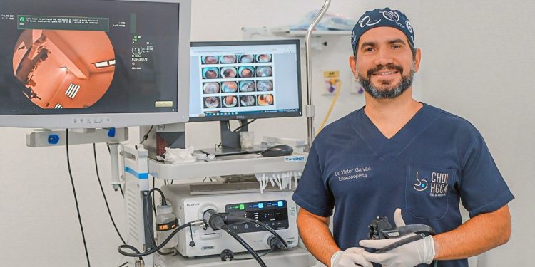 Março Azul: Médico e Paciente Unidos Contra o Câncer de Intestino