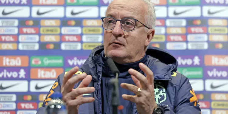 Dorival Júnior espera “ótima resposta” do Brasil contra a Inglaterra