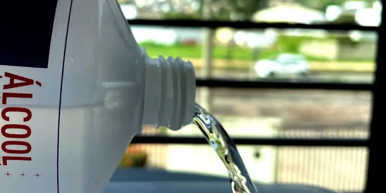 Venda de álcool líquido volta a ser proibida a partir do dia 29