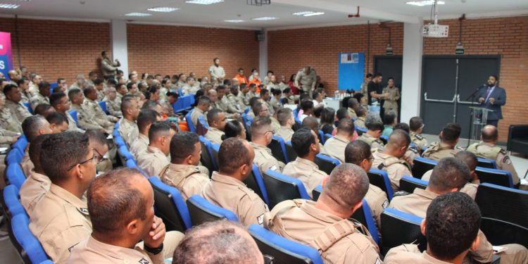 Policiais Militares participam de capacitação para atuação na Micareta de Feira 2024