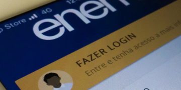 Enem 2024: pedido de isenção da taxa começará em 15 de abril