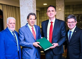 Pacheco promete regulamentação da reforma tributária ainda neste ano