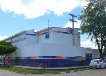 Nova estrutura da Escola Municipal Doutor Demósthenes Álvaro de Brito está três vezes maior