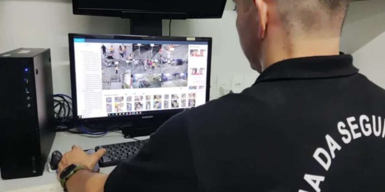 Dois homens são pegos pela polícia na Micareta por dever pensão alimentícia