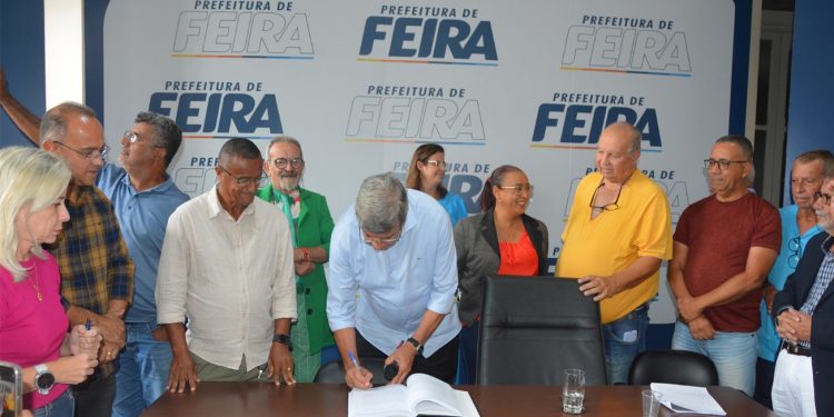 Empossado primeiro superintendente de Esportes da história do município de Feira