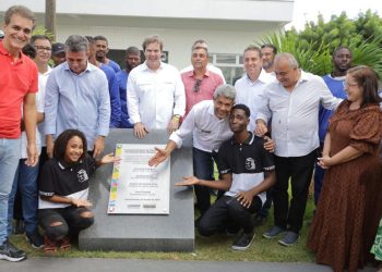 Santo Estêvão ganha modernização de duas escolas estaduais neste sábado (27)