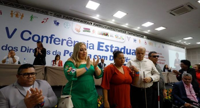 Bahia adere ao Plano Nacional dos Direitos da Pessoa com Deficiência