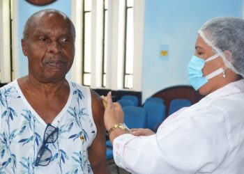 Feira de Santana vacinou mais de 18 mil pessoas contra a gripe Influenza