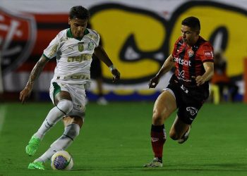 Vitória perde para o Palmeiras no Barradão pelo Brasileirão