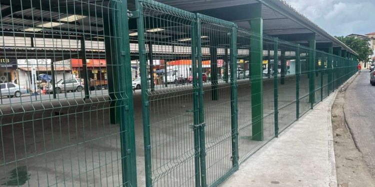 Feira livre do Tomba será entregue no dia 30 de abril