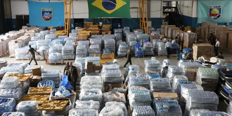 Defesa Civil do RS contabiliza 200 toneladas de alimentos doados