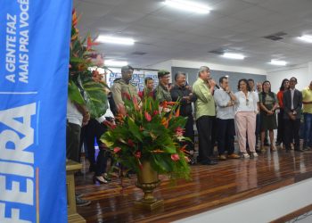 Emoção e alegria marcam a entrega da Escola Cívico-Militar Municipal Quinze de Novembro