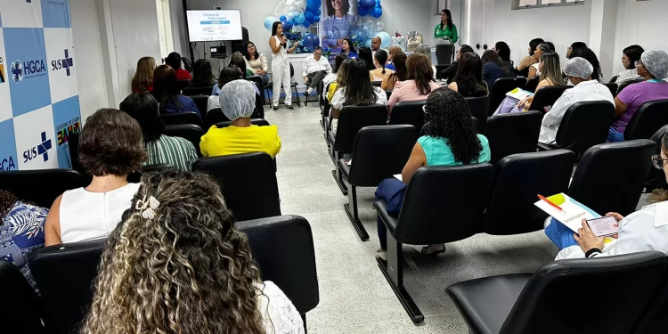 Semana de Enfermagem 2024: Cerca de 50% da Força de Trabalho do Clériston Andrade são Enfermeiros