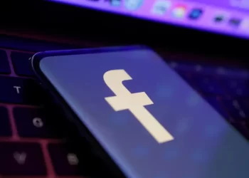 Justiça do RS determina retirada de notícias falsas do Facebook