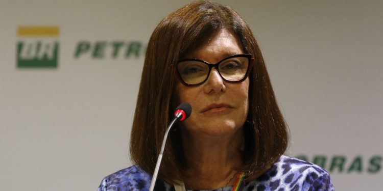 Nova presidente da Petrobras defende políticas de preços em vigor