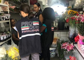 Procon intensifica fiscalização no comércio em virtude do Dia das Mães