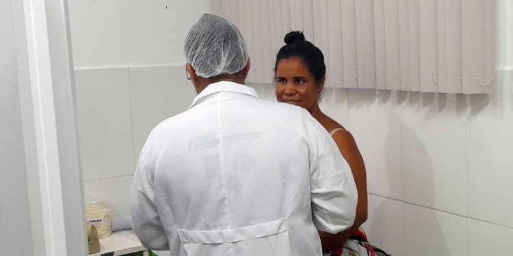 Nove cirurgias de redução de mamas já foram realizadas esse ano no Hospital da Mulher