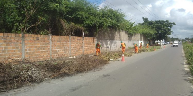 Serviços Públicos está intensificando as ações de manutenção em bairros e distritos