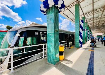 Terminal Ayrton Senna é entregue a população totalmente revitalizado