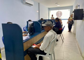 Maio Roxo: Santa Casa de Feira inaugura serviço para tratamento de doenças autoimunes pelo SUS