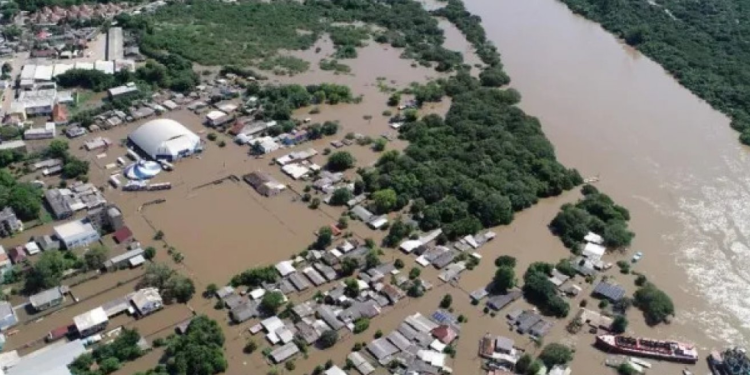 Brasil tem quase 2 mil cidades com risco de desastre ambiental
