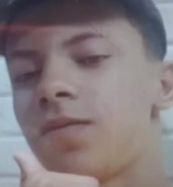 Adolescente de 17 anos é baleado, corre e morre em recepção de clínica em Feira