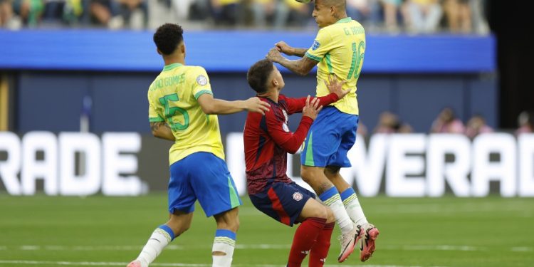 Brasil não sai do empate com Costa Rica na estreia da Copa América