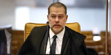 Após voto de Toffoli, STF continua sem decisão sobre porte de maconha