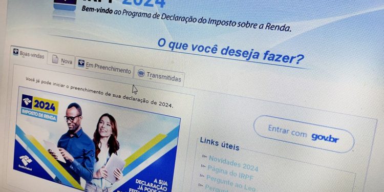 IR: Contribuintes já podem consultar segundo lote de restituição