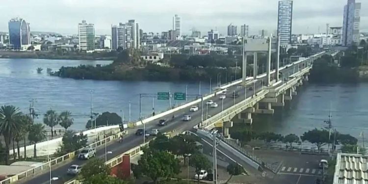 Cidades da BA estão em estado de alerta devido a condições climáticas