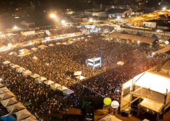 Cantor baiano fatura R$5 milhões com shows no São João; veja ranking